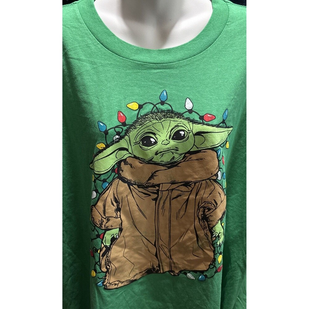 (P20) Star Wars Yoda Green Christmas T-Shirt Size 3XL